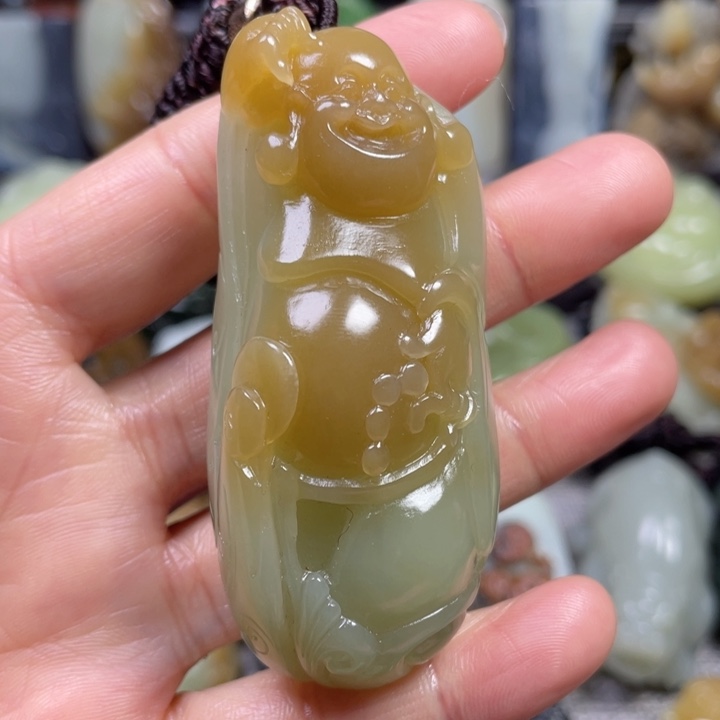 和田玉未镶嵌挂件