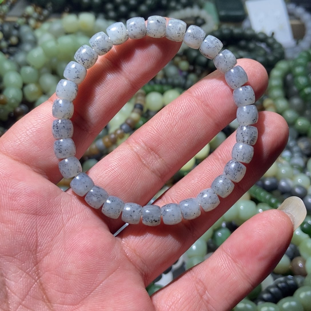 和田玉手链未镶嵌