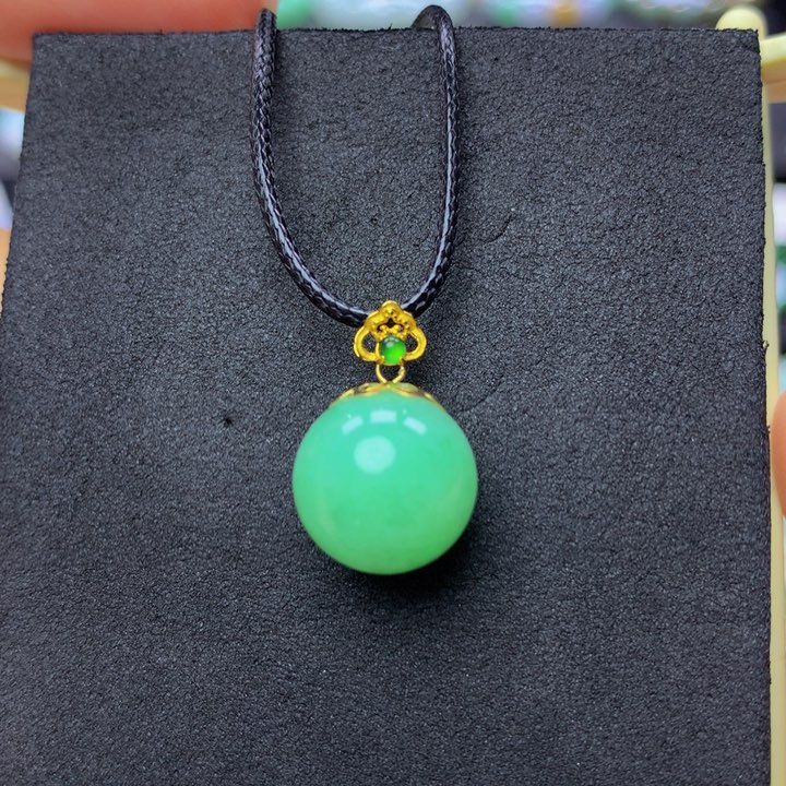 翡翠手链18K金镶嵌翡翠