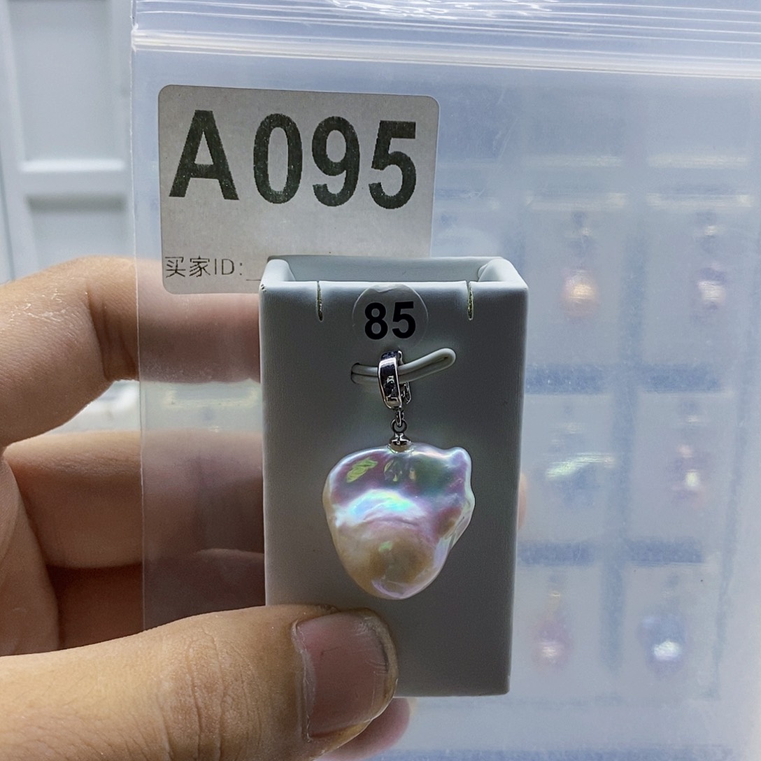 颈饰合金淡水珍珠