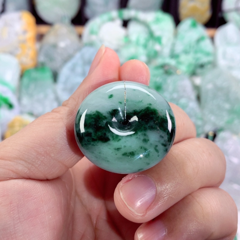 【闪购商品】翡翠吊坠(不含链)未镶嵌