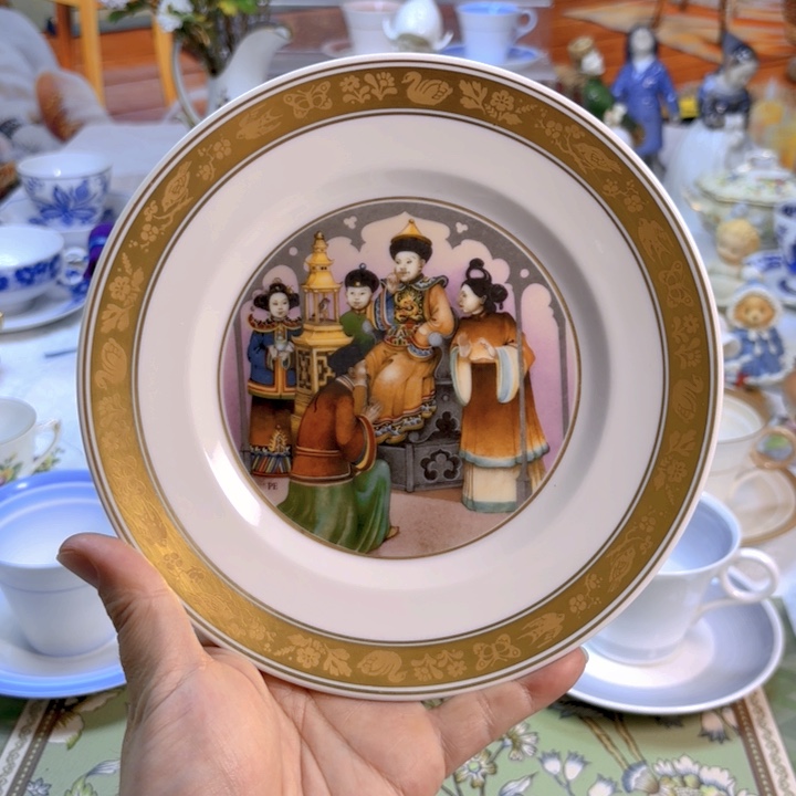 摆件欧洲中古瓷器好看冲鸭！