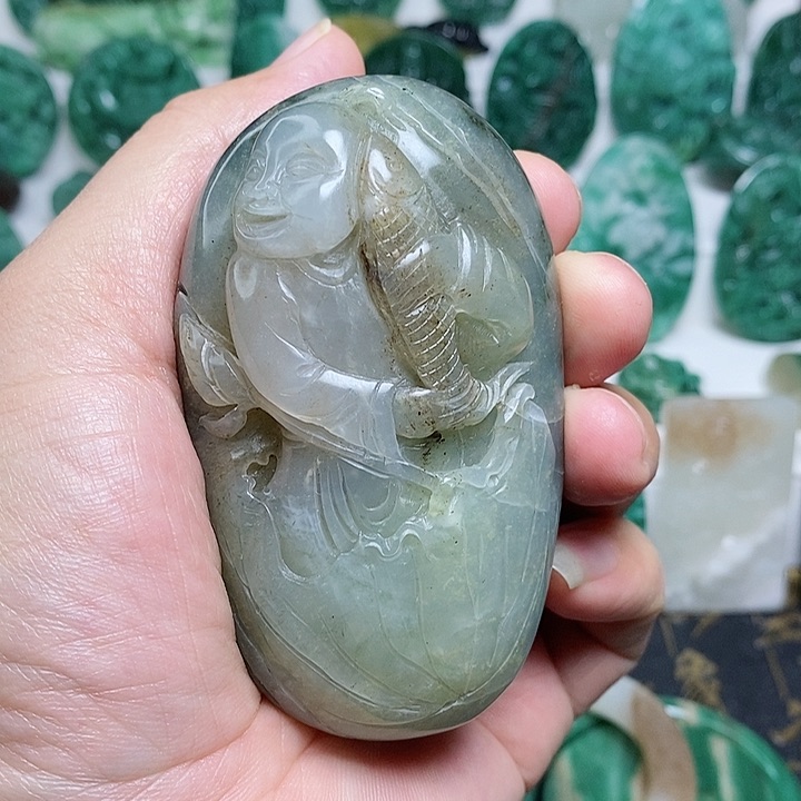 未镶嵌独山玉颈饰