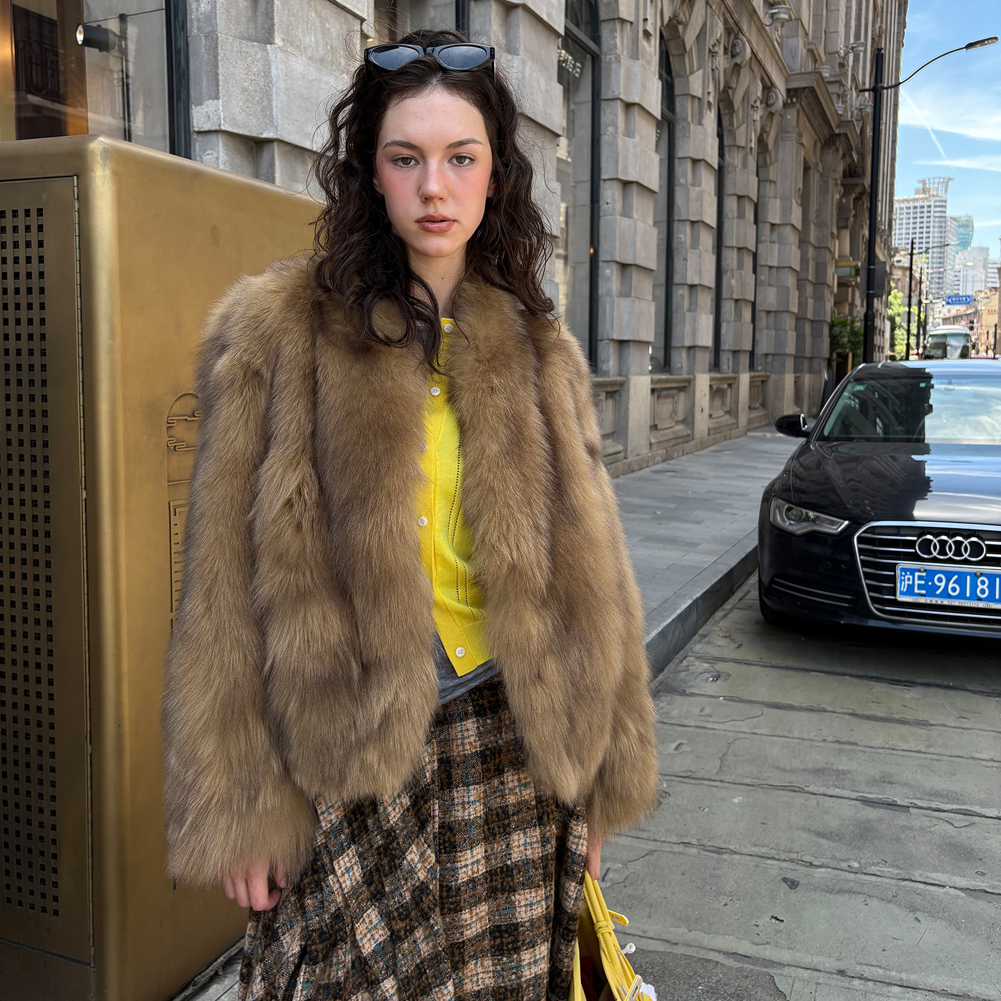 北麋「冰川少女」芬兰进口整皮Saga狐狸毛显瘦年轻皮草外套女短款冬