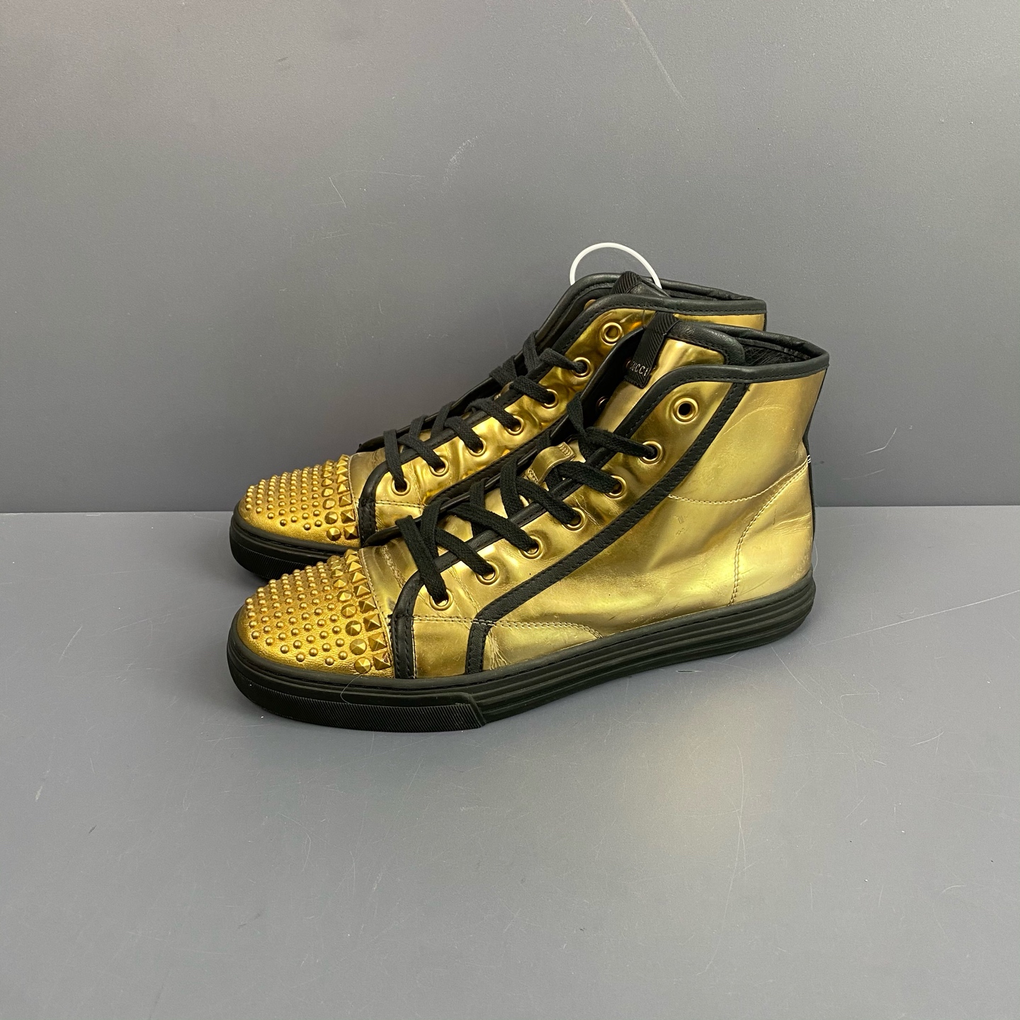 95新 GUCCI/古驰 38码 古驰黑金高帮板鞋 鞋面刮擦260