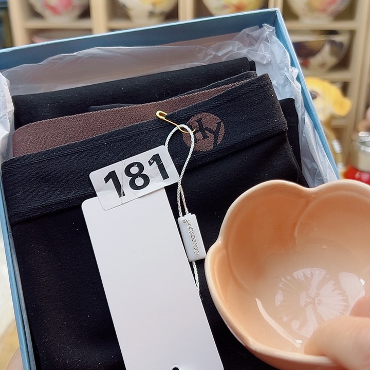 4555758888889998899889