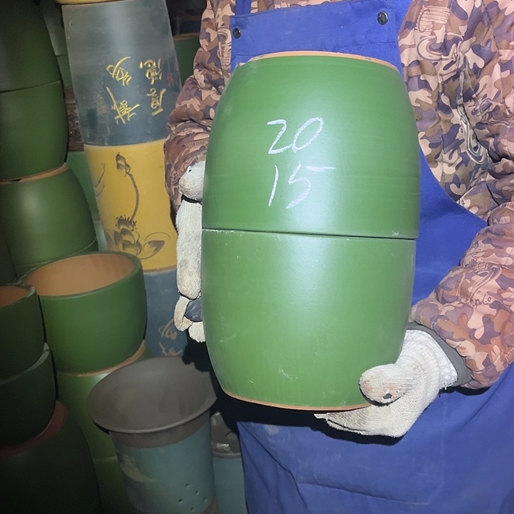 紫砂花盆紫砂花盆也在