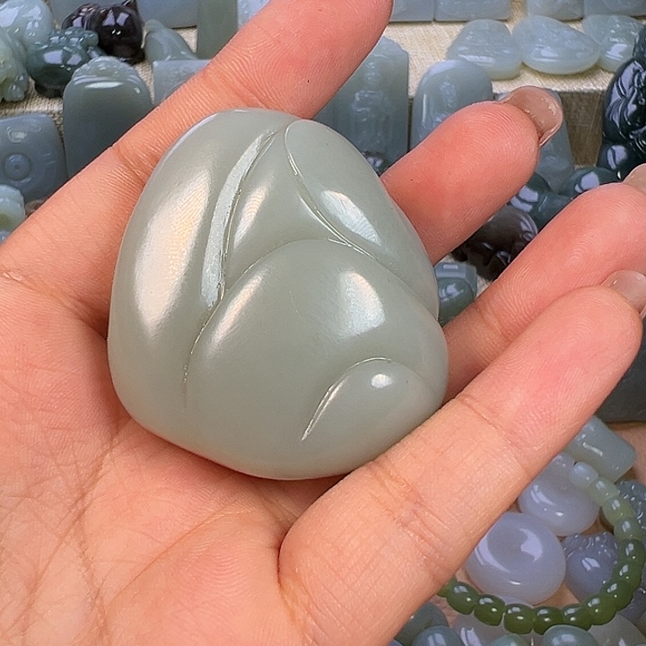 空***的和田玉未镶嵌包链