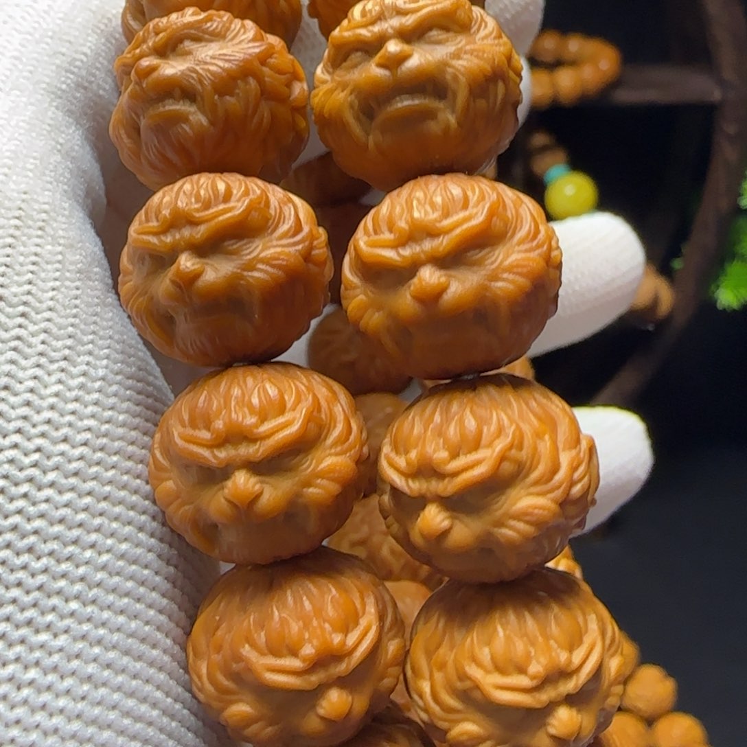 忍***忍猴头核桃吊坠猴头