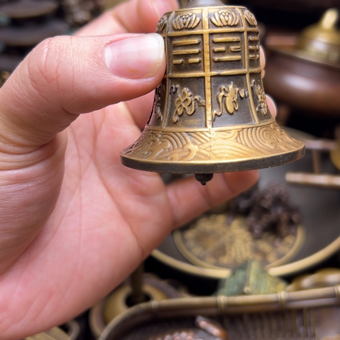 精美铜器点击下单