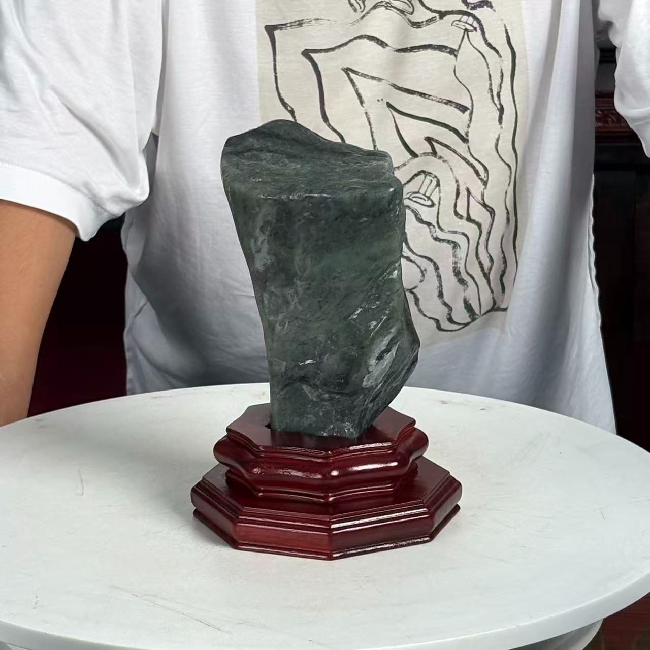 新疆玉料原石带底座发一件编号205