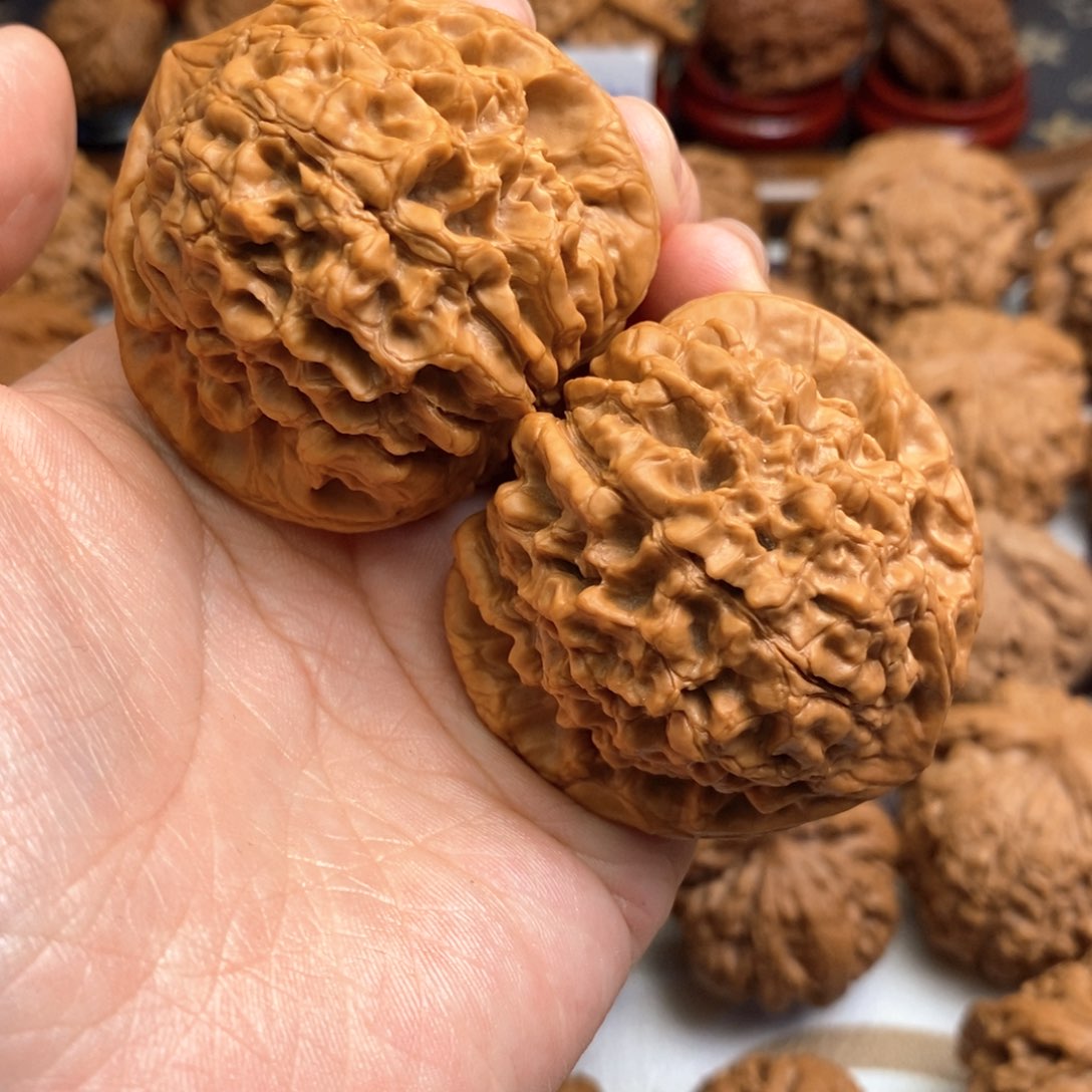 【闪购商品】文玩核桃把件飞****司319号龙鼎