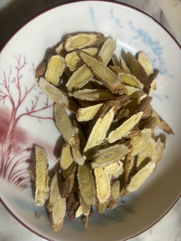 甘肃农产品野外采挖黄起