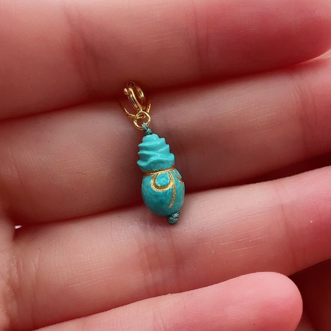 绿松石颈饰未镶嵌