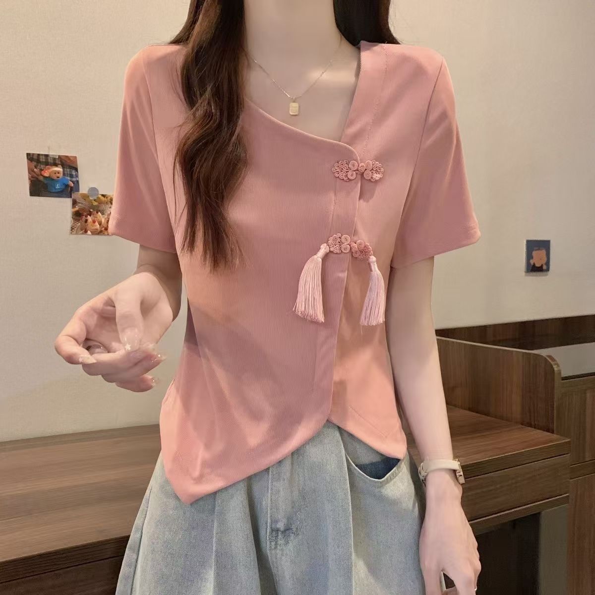 逗逗801到1000    G   默认微瑕NO退NO换夏季女生短袖上衣