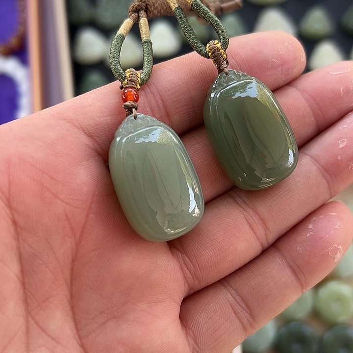 和田玉未镶嵌颈饰多样性发货