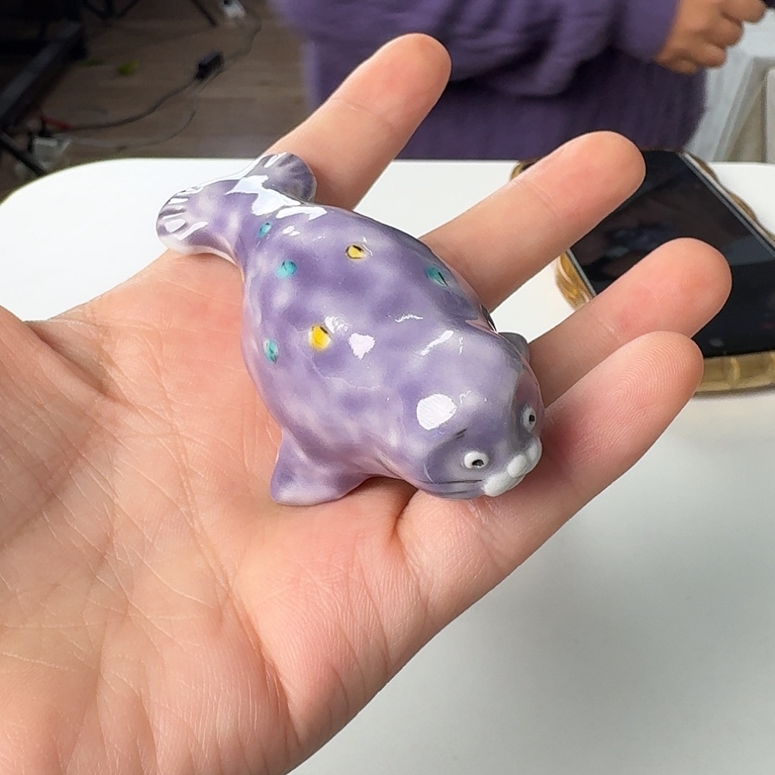 瓷片九谷烧山进泰海狮摆件