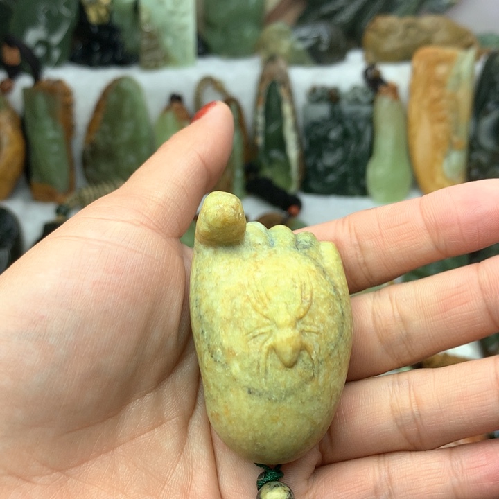 岫岩河磨玉（透闪石质玉）手把未镶嵌