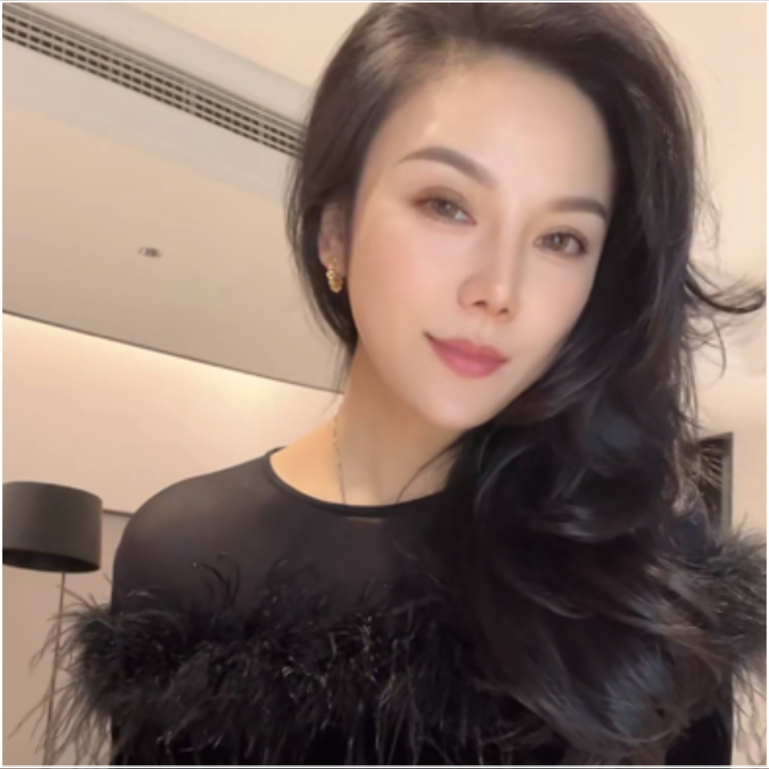 时尚性感网纱拼接毛毛长袖打底衫女百搭上衣