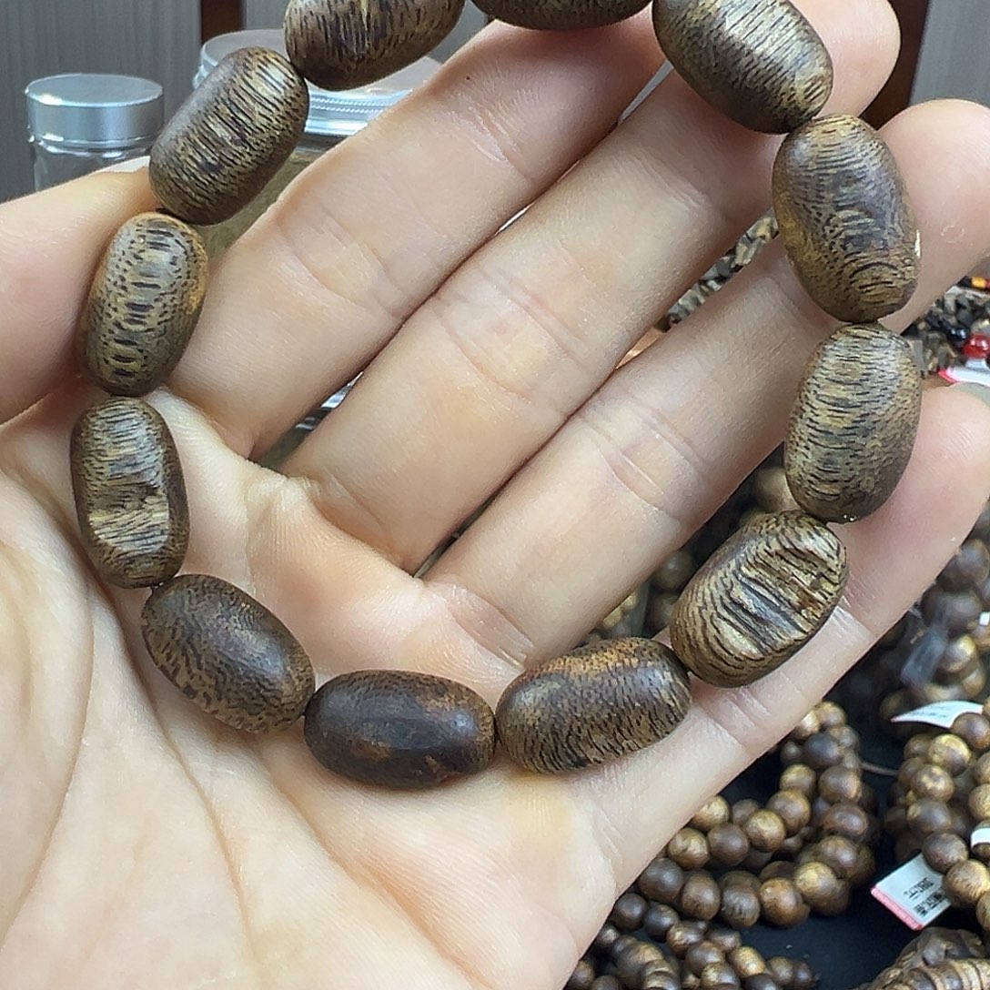 沉香碎屑沉香张勺子品种卡1.0单圈留疤9克