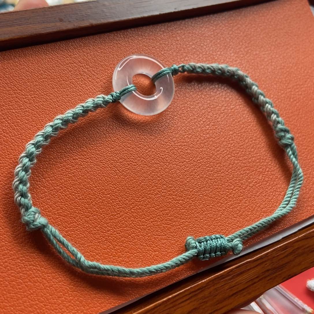 石英质玉颈饰未镶嵌