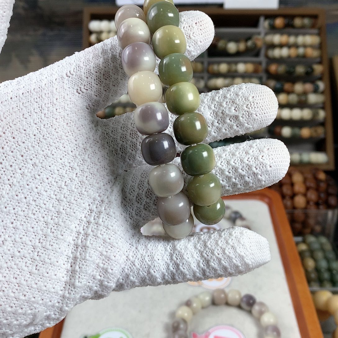 【闪购商品】菩提根/象牙果手串以*?