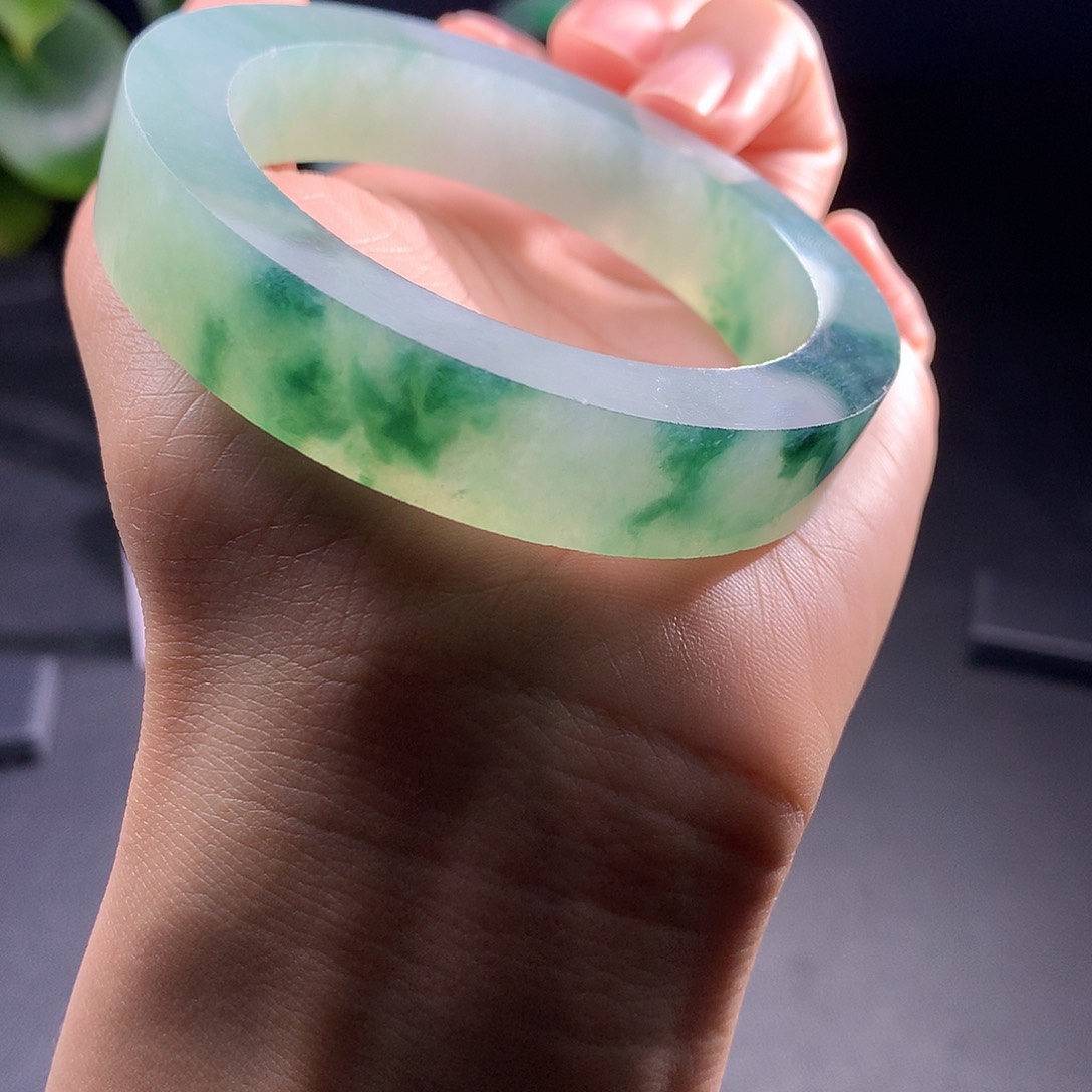 定制翡翠手镯未镶嵌