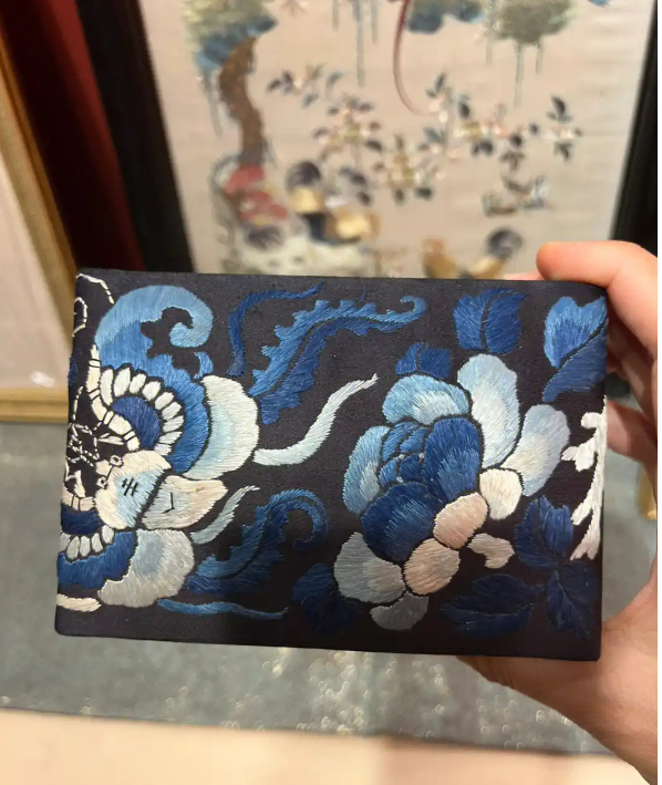 编码A558刺绣盒子（代拍链接）