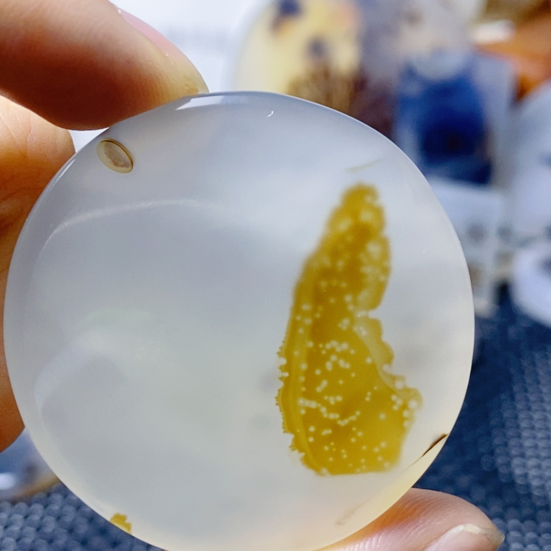 玛瑙/玉髓未镶嵌珠宝奇石