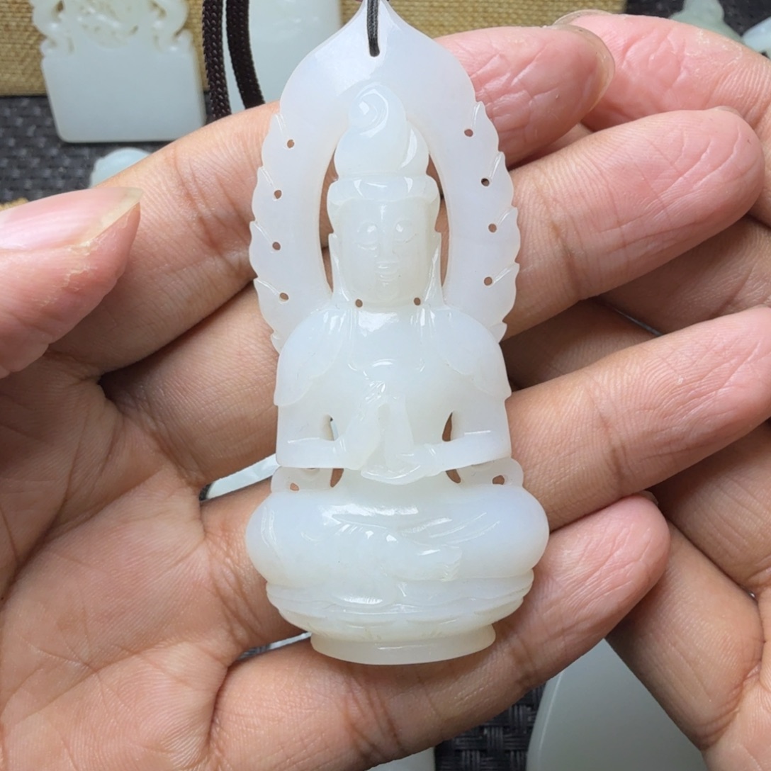 未镶嵌和田玉挂件