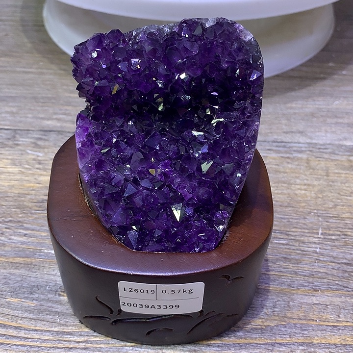 未镶嵌大型摆件（非配饰）紫晶