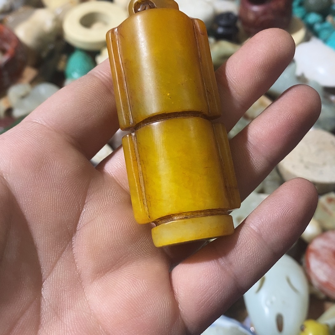 和田玉（糖玉）未镶嵌挂件