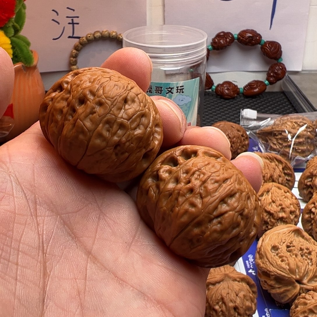 文玩核桃把件瞅*铁锤