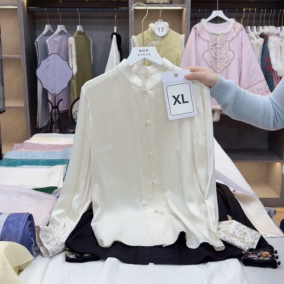 小***主非遗传承人的精神风貌