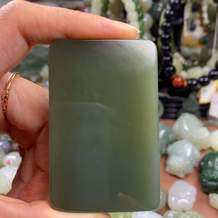 你***哥和田玉未镶嵌颈饰