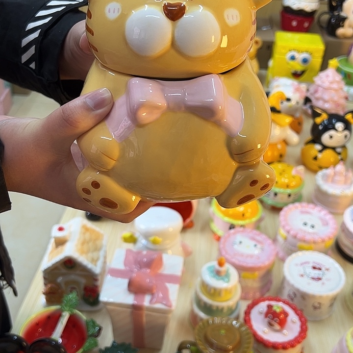 摆件陶瓷等行业的产品出口