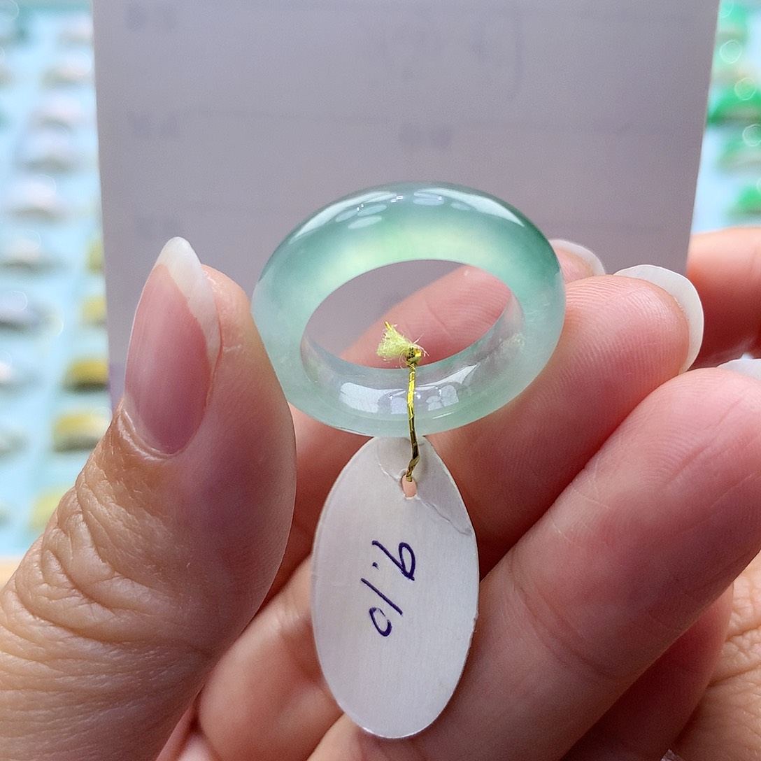 翡翠戒指未镶嵌910圈