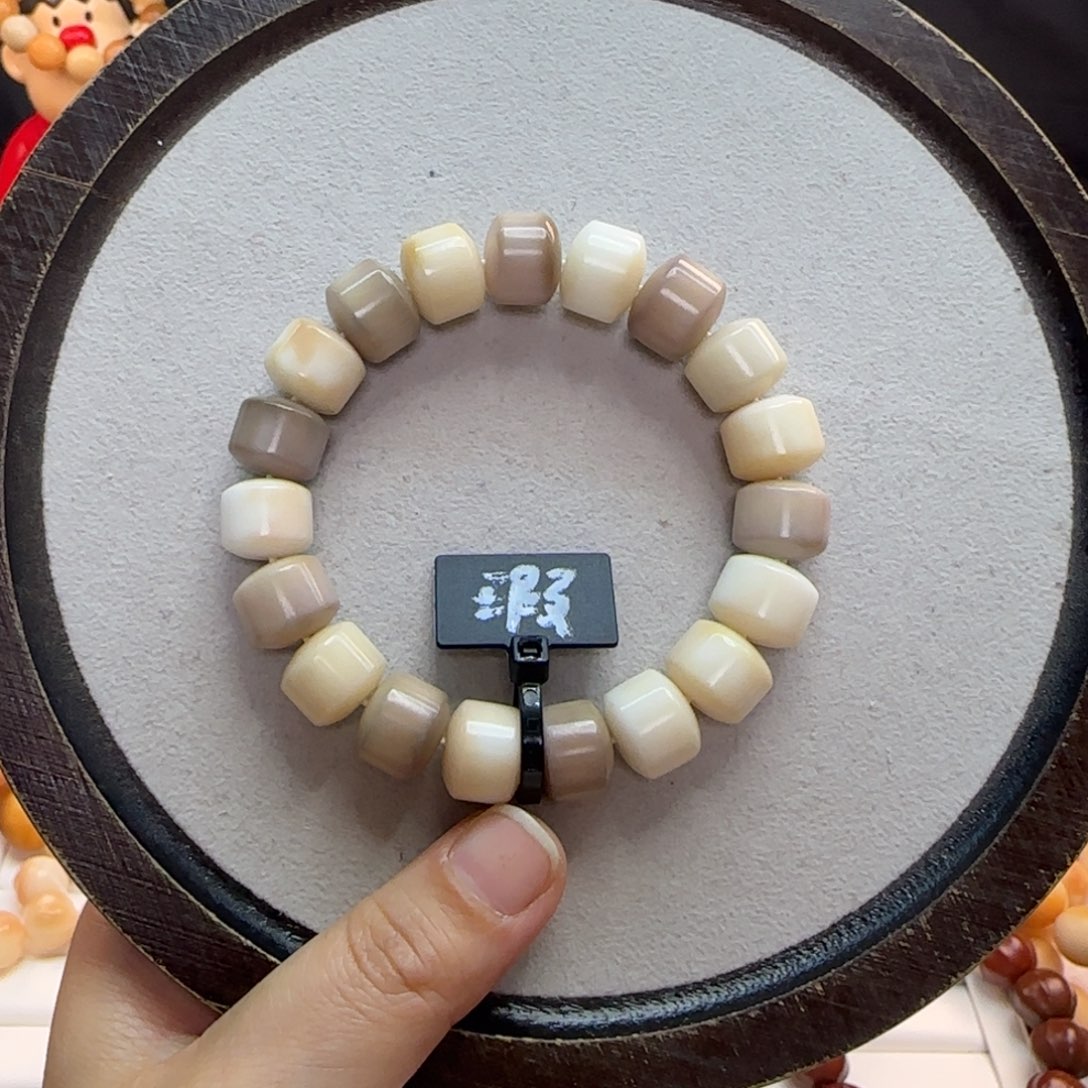 菩提根/象牙果手串卡13金轮瑕疵