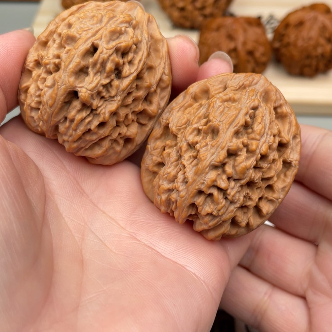 文玩核桃把件南疆39