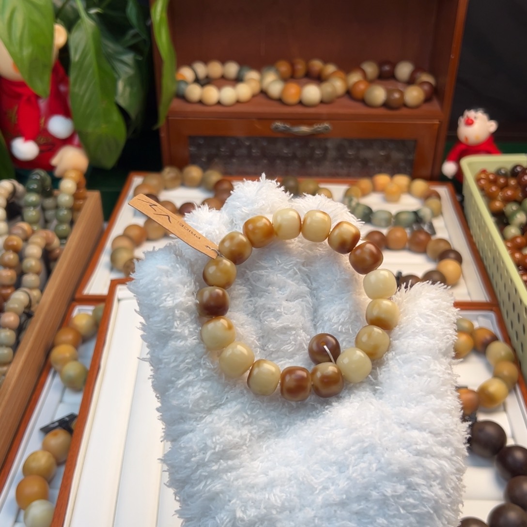 菩提根/象牙果手串卡13微瑕32.8