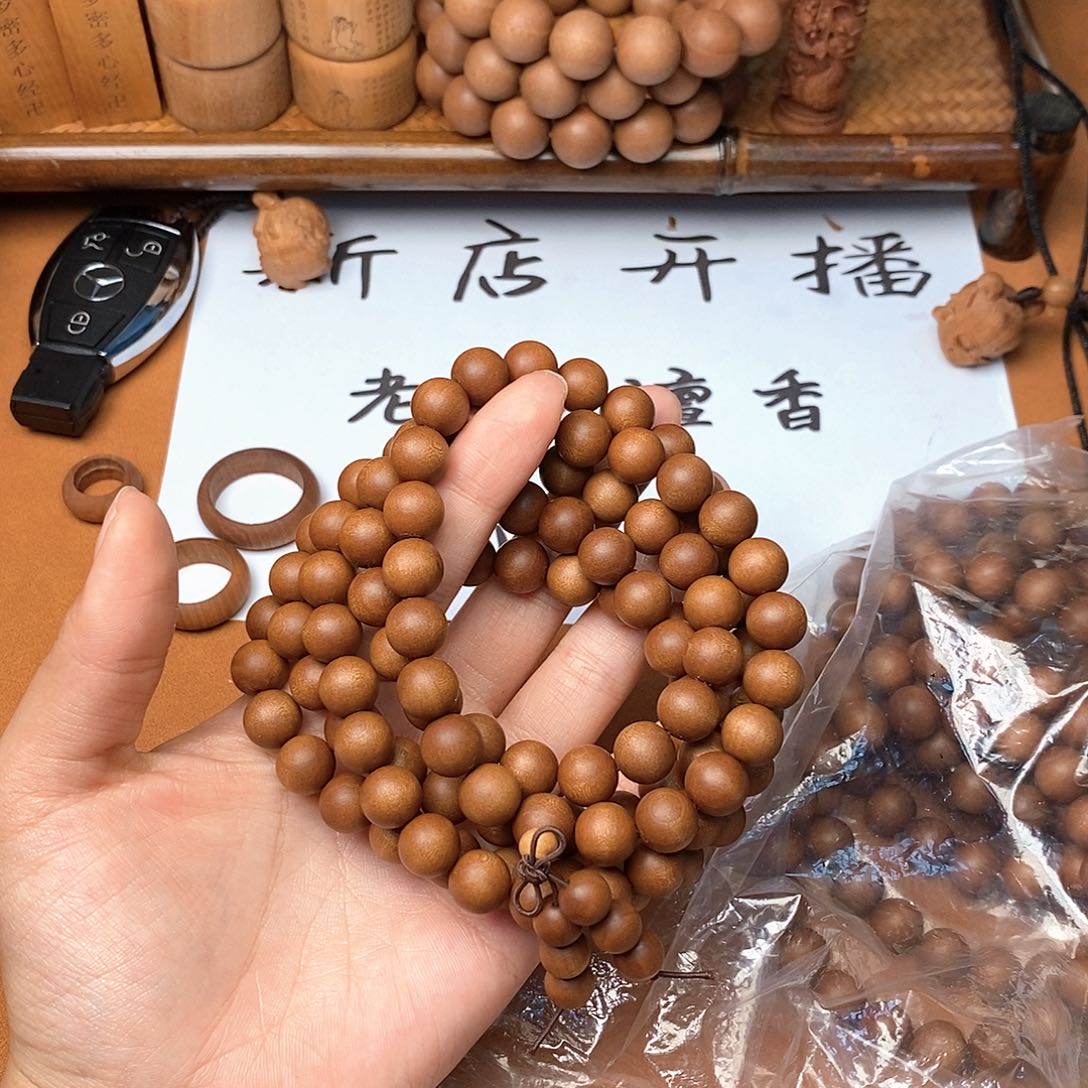 檀香木手串/手链1.0*108黑