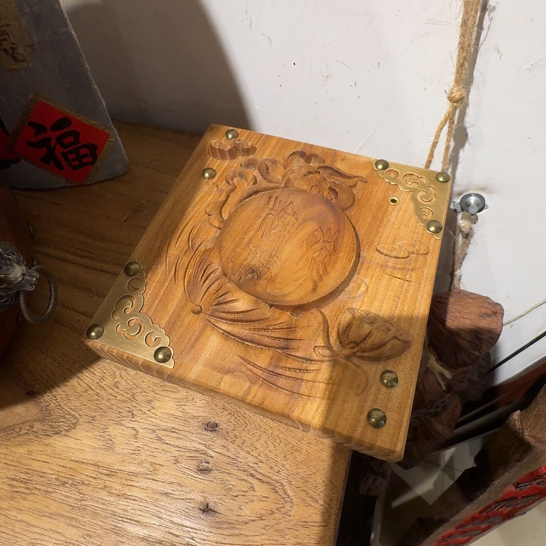 莲花底座一个包邮