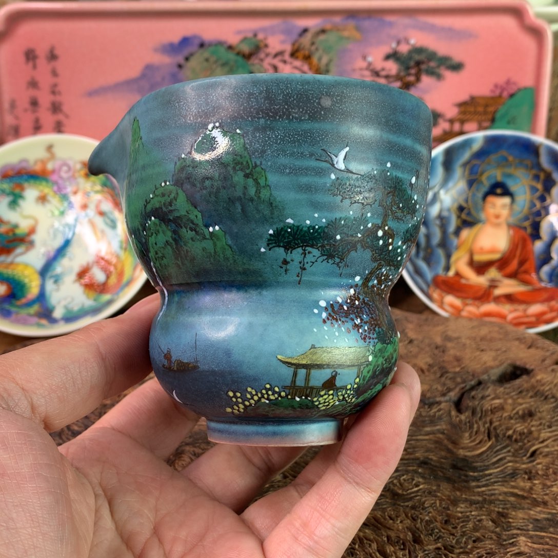 陶不想让别人觉得好难过。是