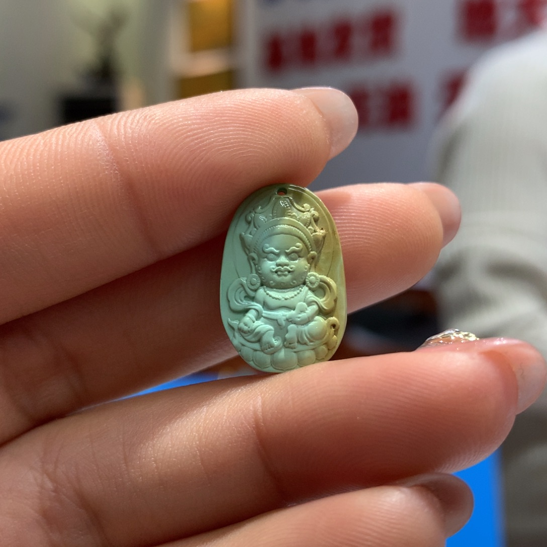 绿松石配饰未镶嵌
