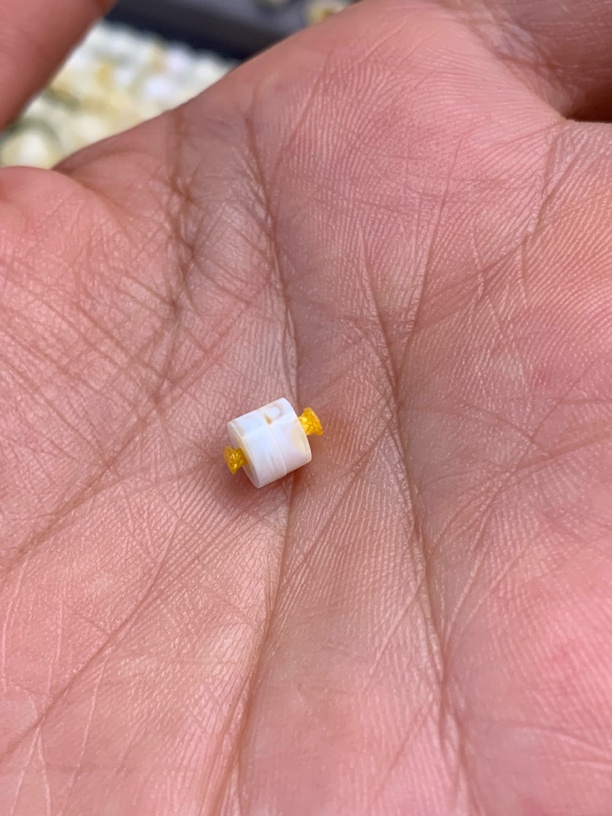 瓷白直切对珠5*2mm（误差±0.1mm）