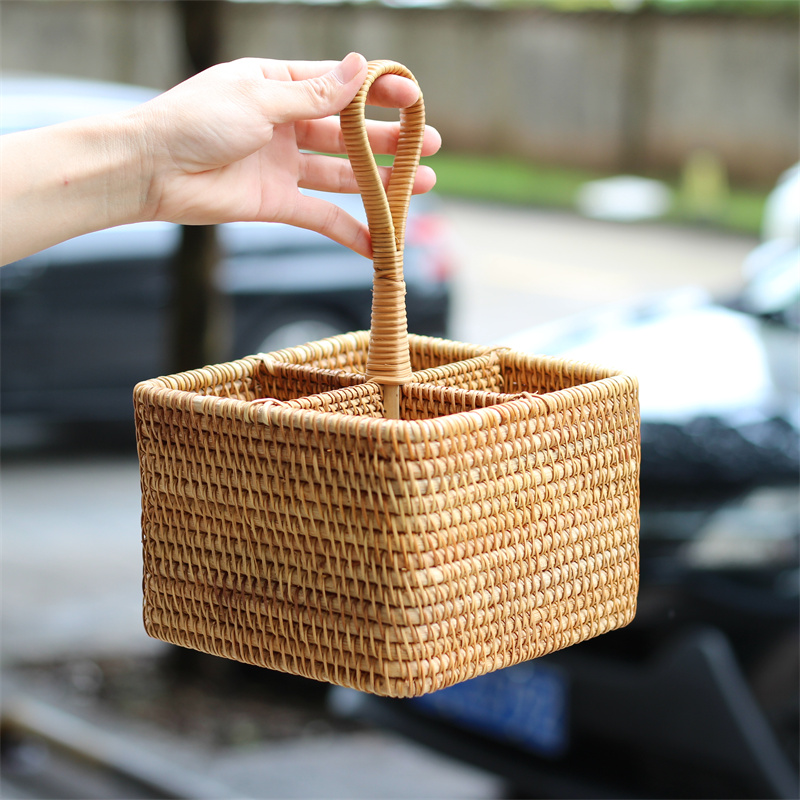书房桌面桌面收纳盒藤编储物创意家用果篮手工收纳筐遥控器