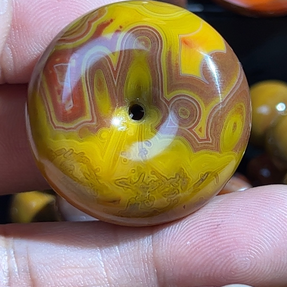 泉***1玛瑙/玉髓合金颈饰