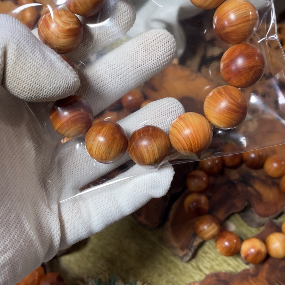 醉***尘柏木（崖柏）太行1.8瑕疵