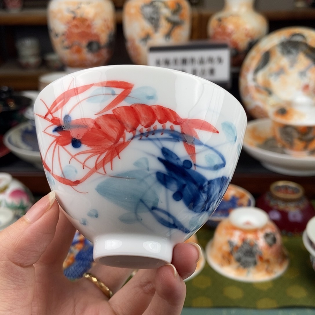 陶瓷的设计师是一个人