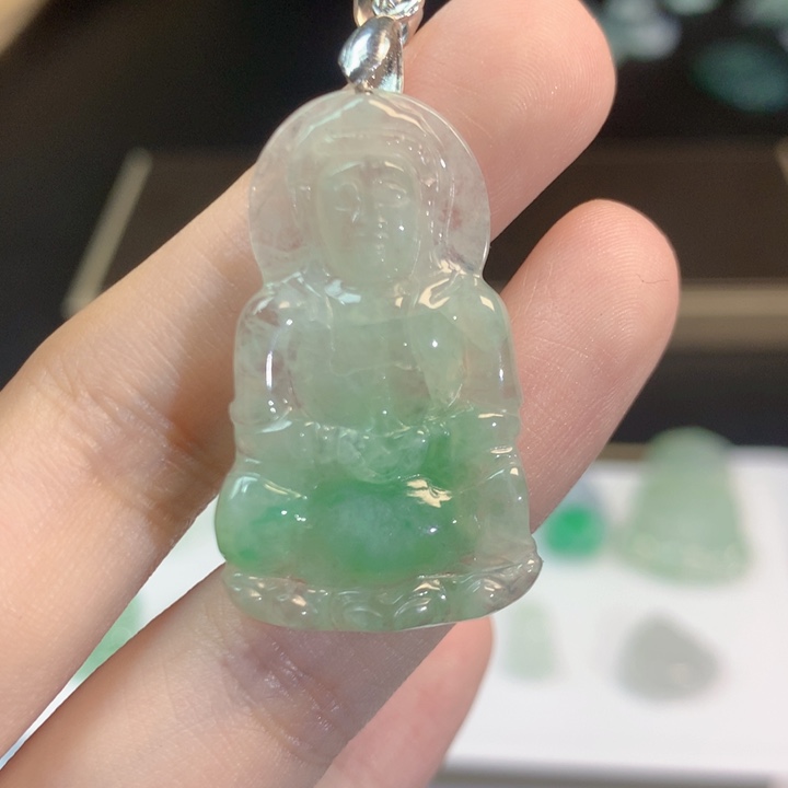 翡翠未镶嵌颈饰纯天然a货翡翠